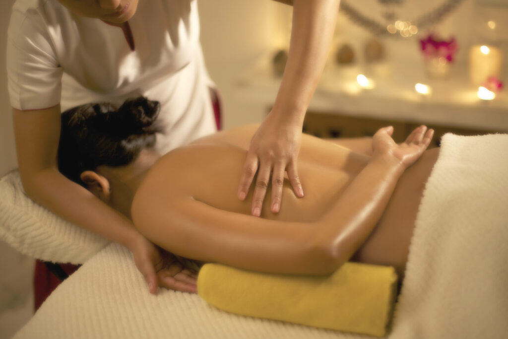 luxury spa in delhi