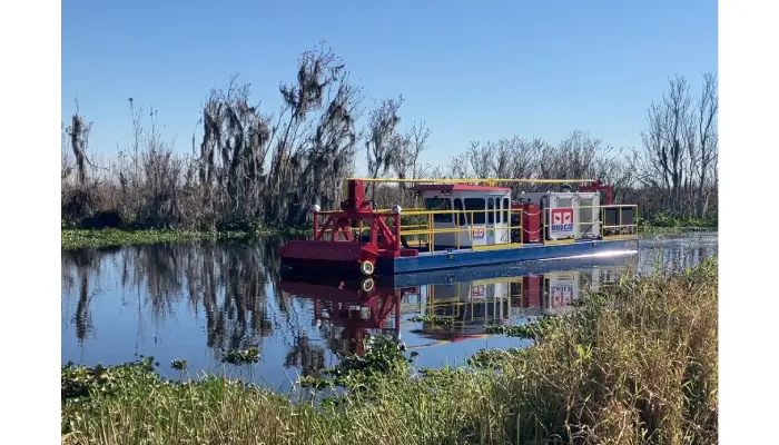 small dredge
