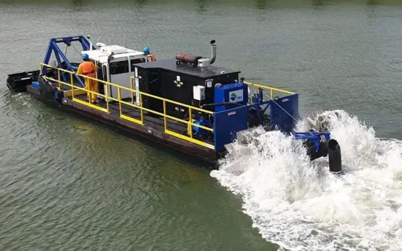 Hydraulic dredging equipment